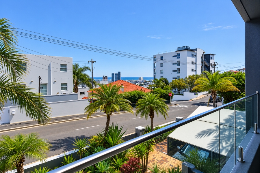 To Let 2 Bedroom Property for Rent in Fresnaye Western Cape